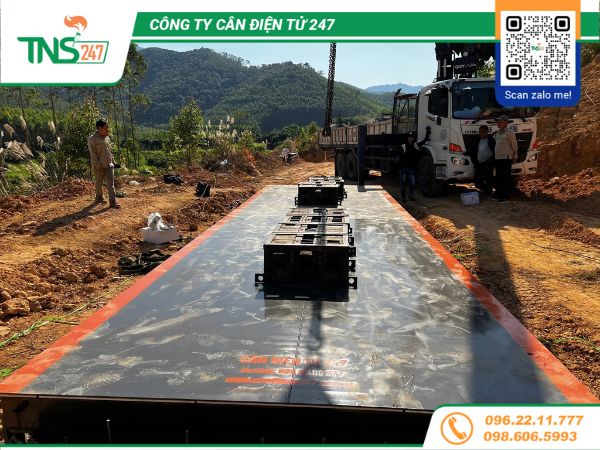 thi-cong-lap-dat-tram-can-dien-tu-80-tan-tai-mo-dat-bac-giang