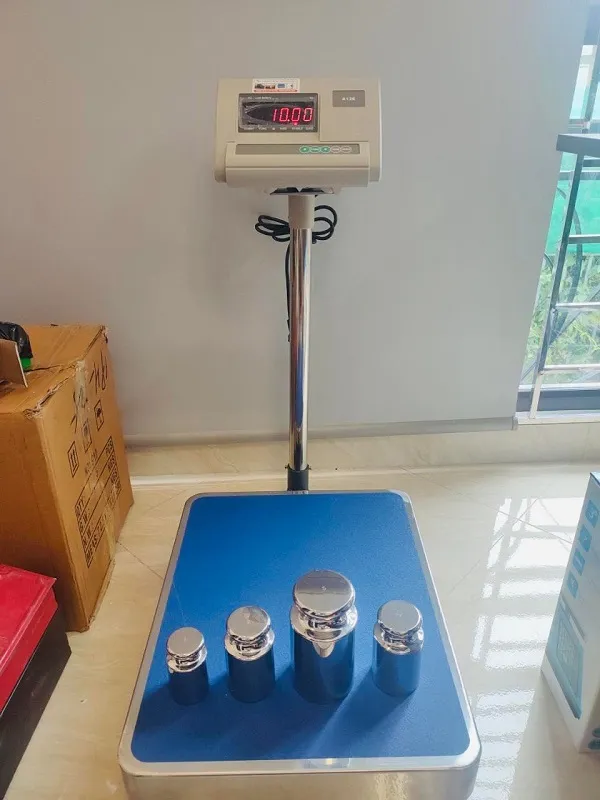 Cân bàn điện tử A12E 200kg giá rẻ uy tín 