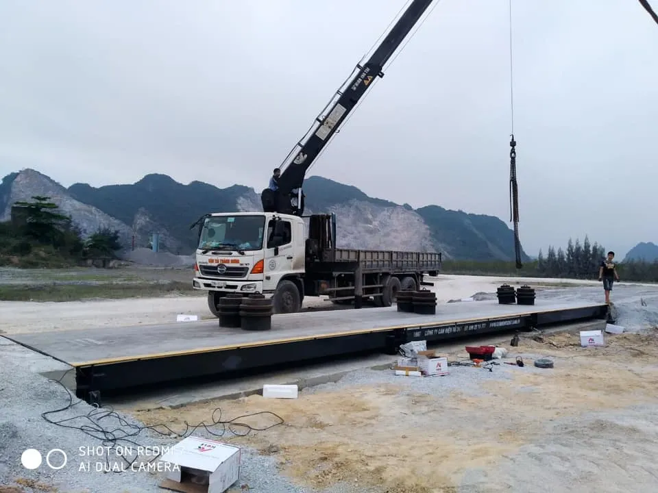 ban-can-thep-100-tan-15m-gia-bao-nhieu